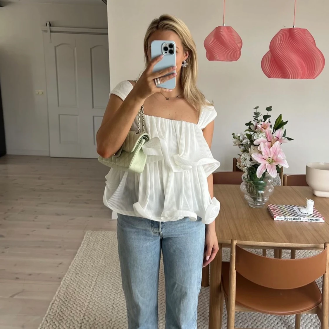 Vit volang topp - 91