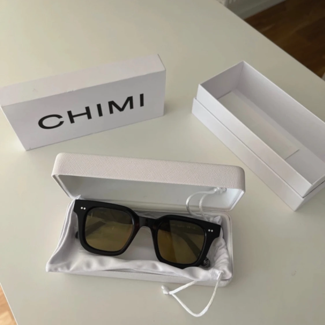 Chimi solglasögon