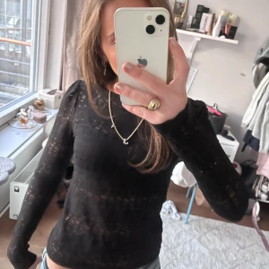 Spets topp  - Jättefin spets topp! Endast använd en gång 