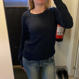 Stickad tröja  - Jätte fin stickad tröja från Vila, mjuk och härlig❤️❤️