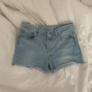 Jeans shorts  - Jeansshorts från Levis 