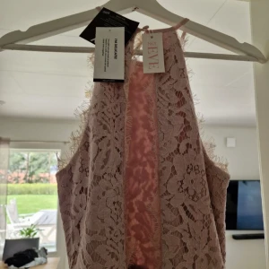 Balklänning Nelly - Helt oanväd balklänning från Nelly. 