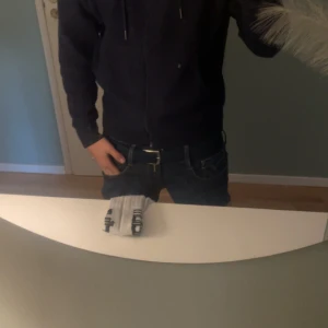 Polo Ralph louren zip - Riktigt snygg sommar tröja tunn zip i mörk blå för liten för mig därför jag säljer riktigt bra skick knappt använd kan tänka mig att gå ner i pris vid snabb affär 