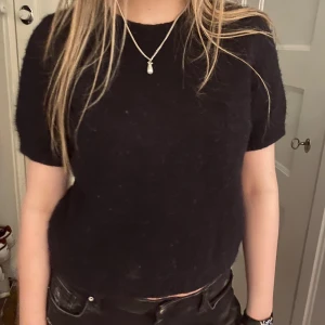 Cashmere tröja! - Köptes för 2500kr på nk💕