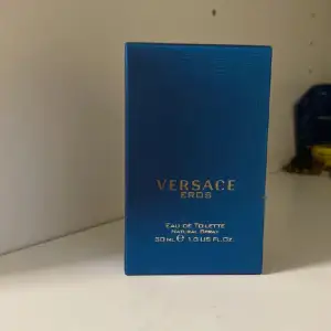 Versace eros 27 ml kvar