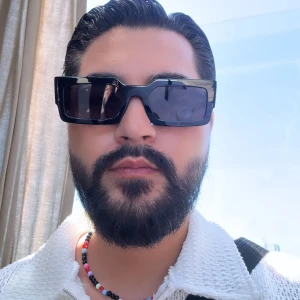 LV CLASH LOW - ÄKTA! felfria och inköpta förra året i butik. kvitto finns. orginalpris: 4550kr. Perfekta för sommaren! Prutat och klart ☺️