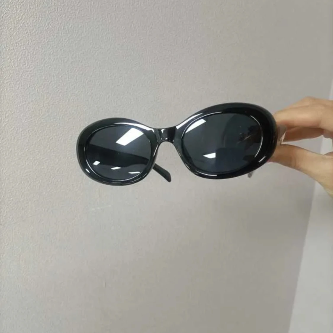 Celine triumph solglasögon liknande  - 90