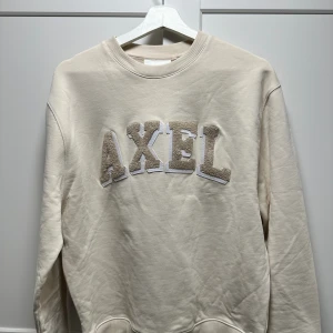 Axel arigato beige tröja  - Helt oanvänd Köpt från Axel arigatos hemsida  