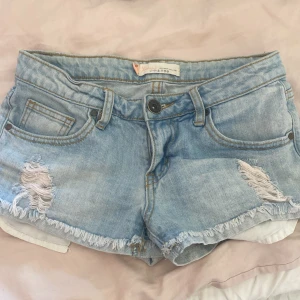 Jeans shorts  - Super fina jeans shorts köpta i Spanien på en marknad 