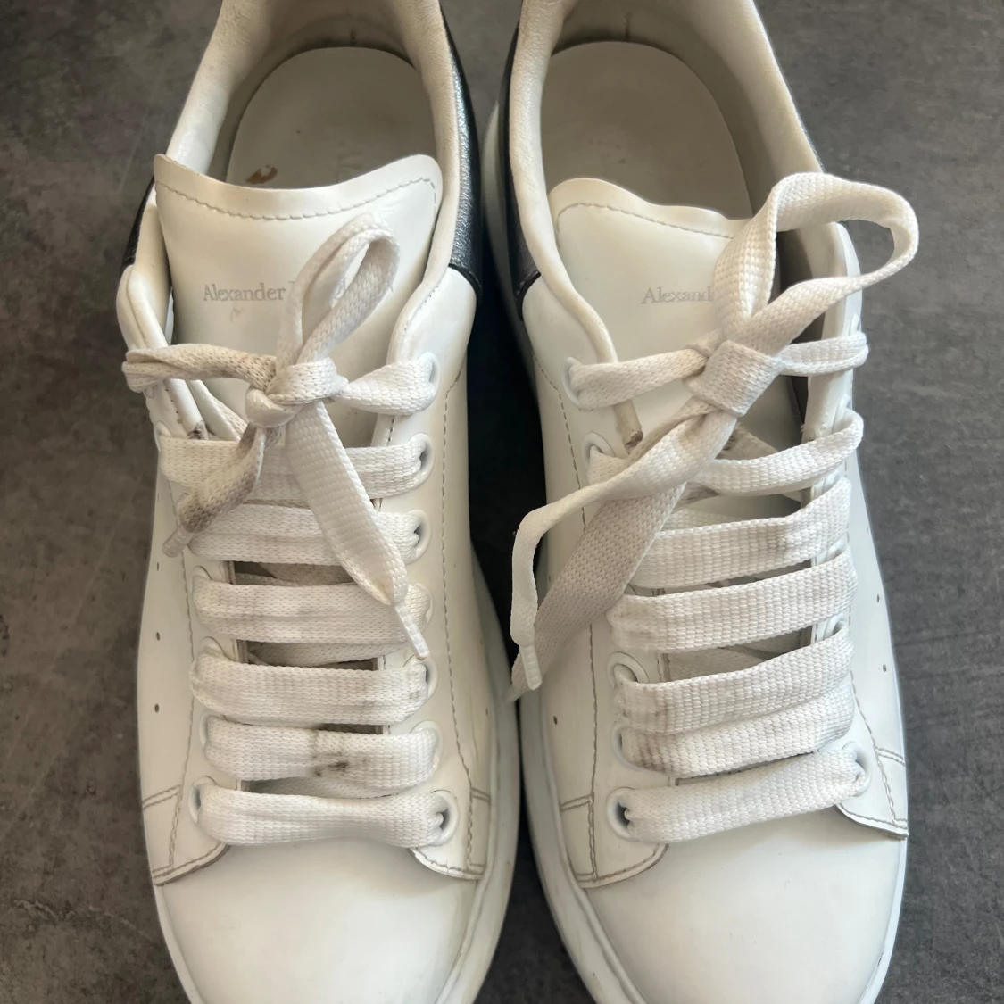 Alexander Mcqueen  - 92