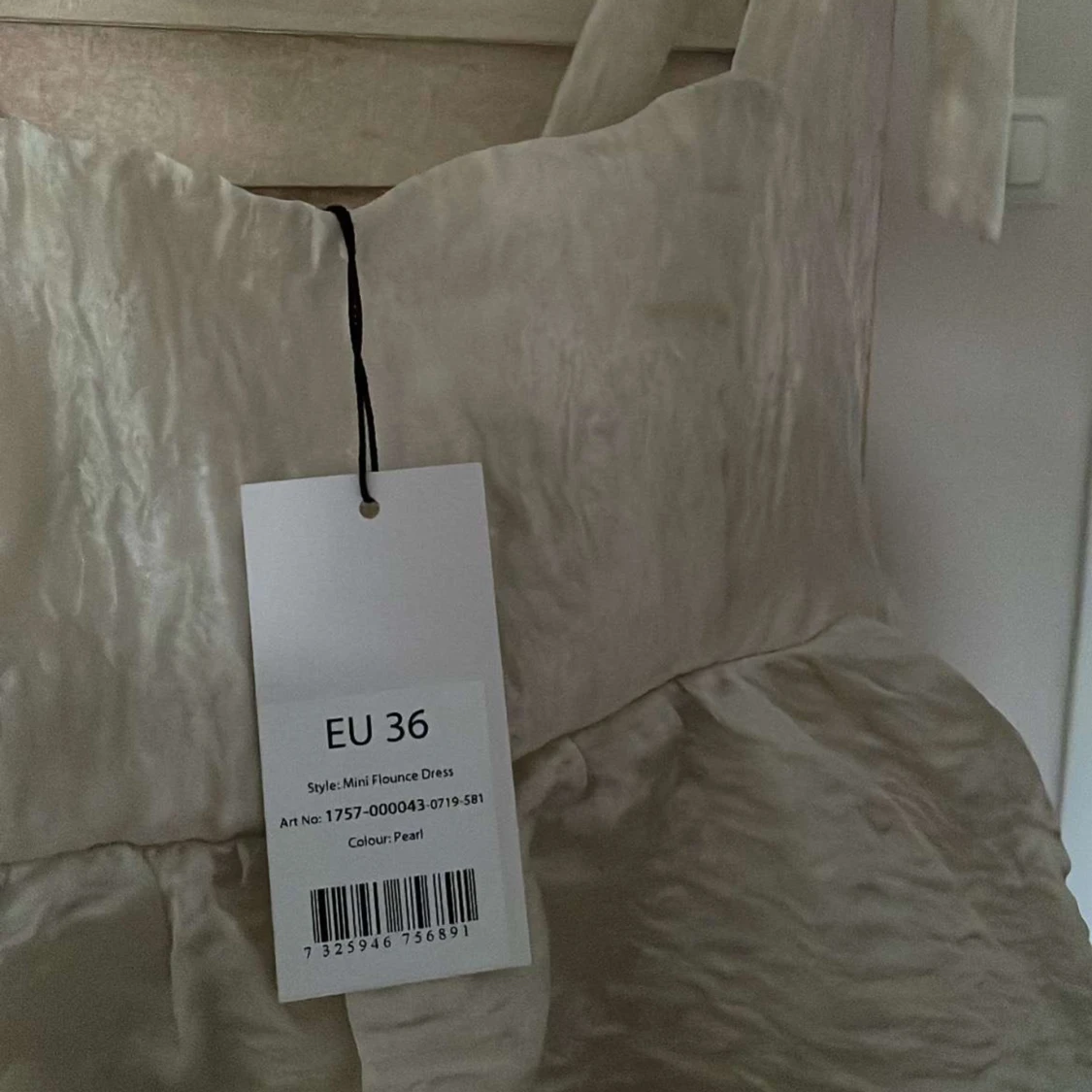 NA-KD klänning🤍 - 92