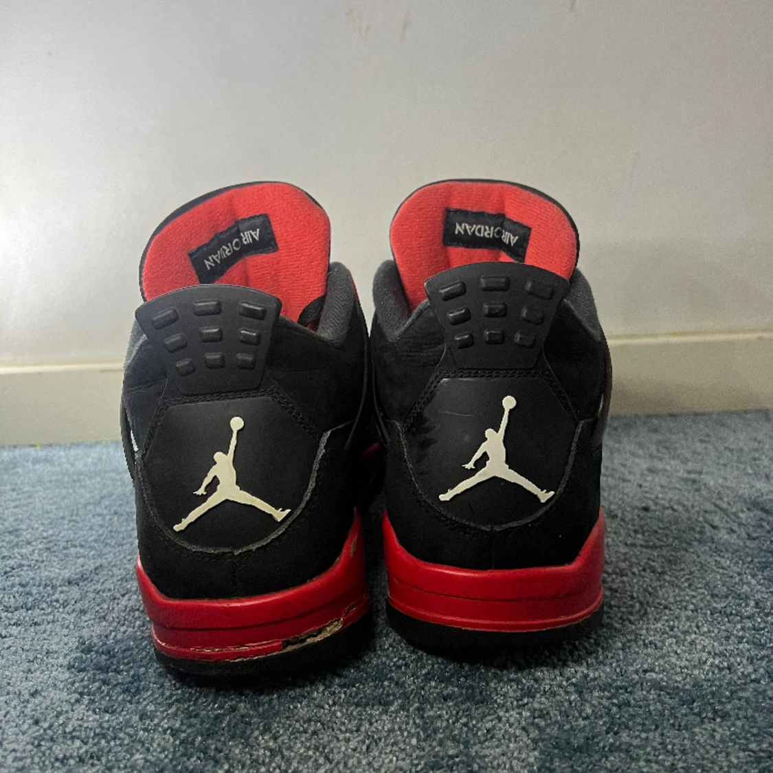 Jordan 4 Red Thunder - 90