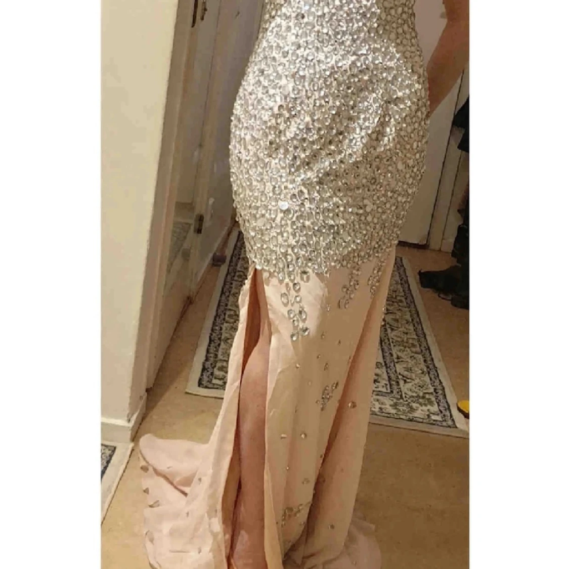 Jiovani inspirerad klänning  - 2