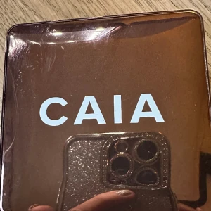 Caia Bronzer , lite använd men bevarad  - Caia Bronzer ,,lite  använd men fin bevarad .  100kr  Finns i Åmål , kan skickas köparen betalar frakten 
