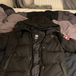 Canada Goose Macmillan S - Canada Goose Macmillan Storlek small använt skick