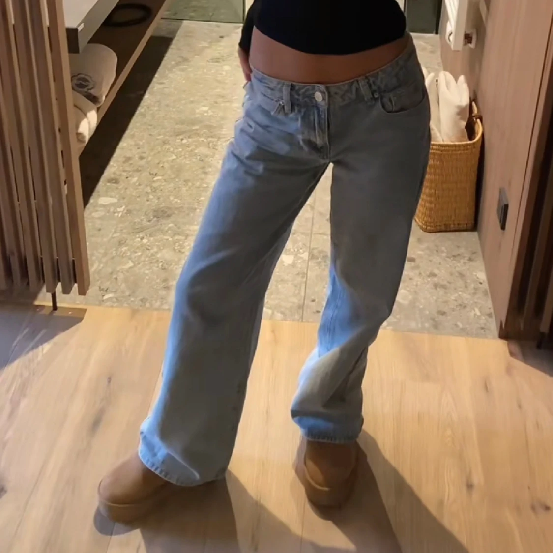 Low straight jeans Gina Tricot grå