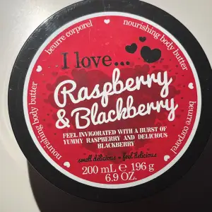 I love raspberry & Blackberry body butter, 200ml Original pris: 69kr