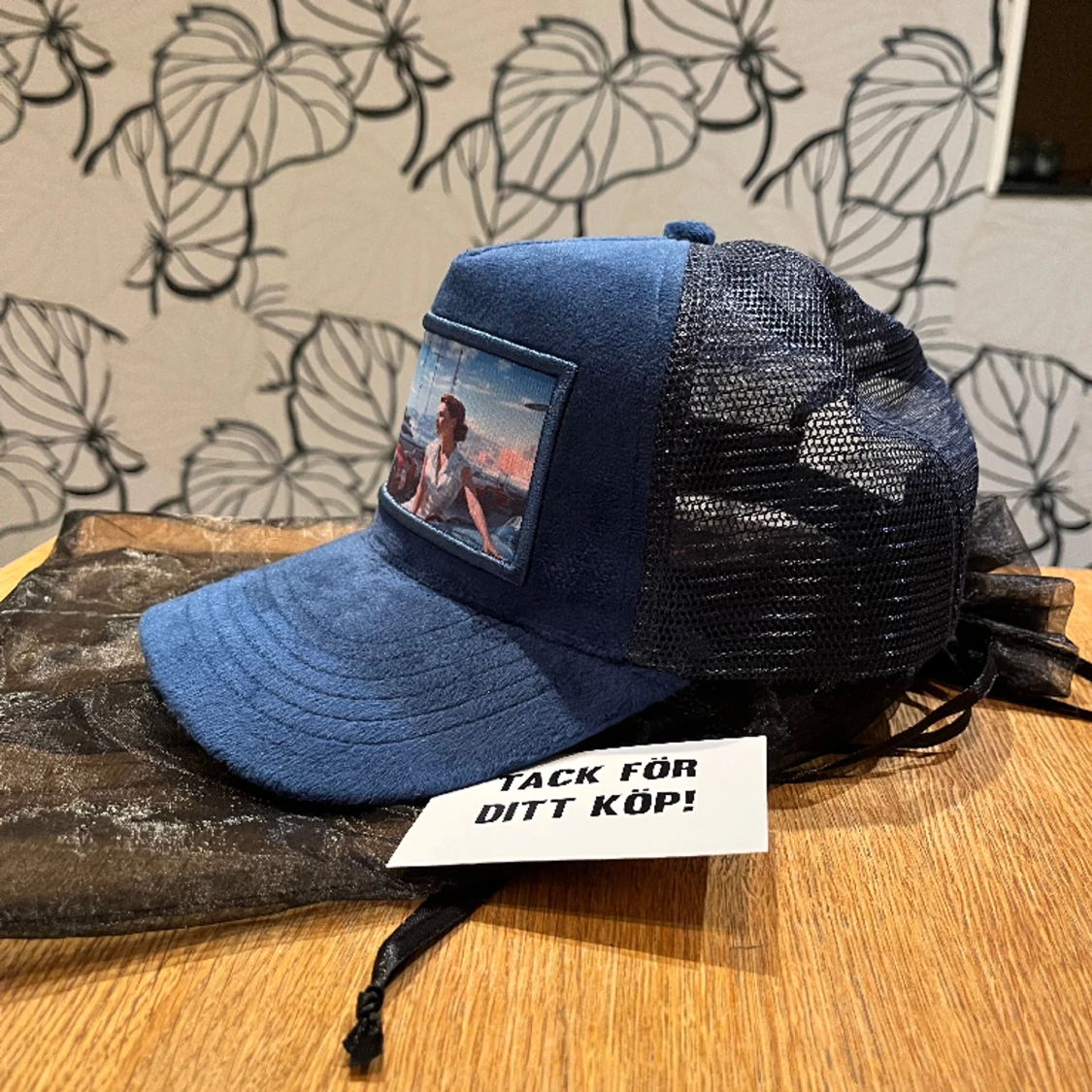 Velvet keps Revenite  - 90