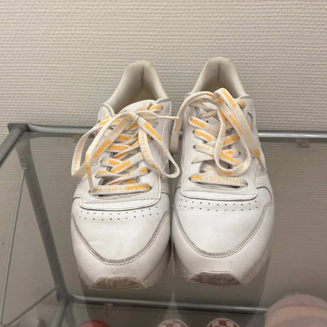 Reebok x Gigi hadid - 90