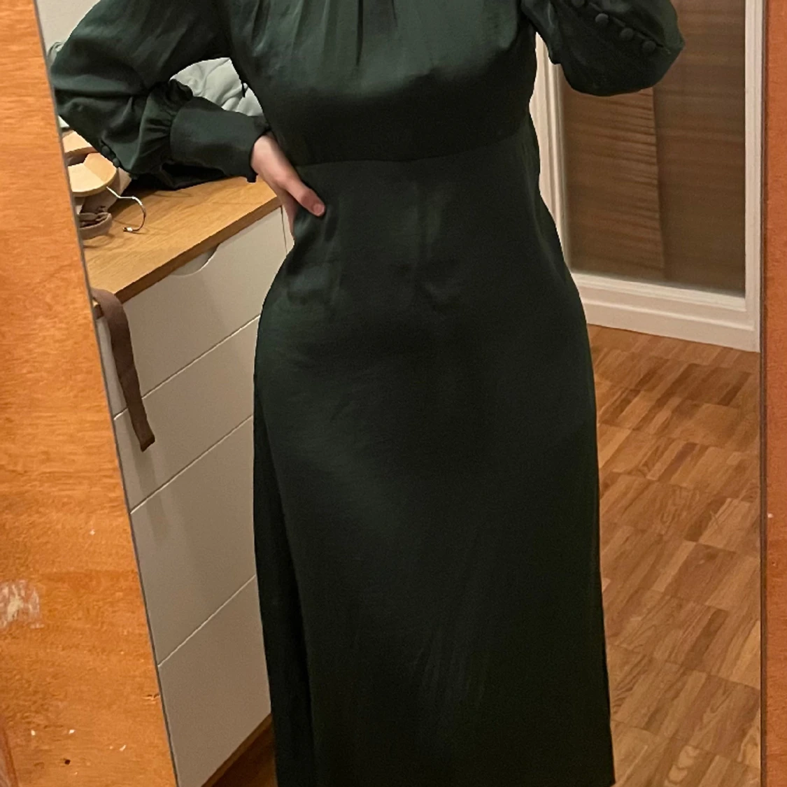 Mörkgrön klänning - ZARA 