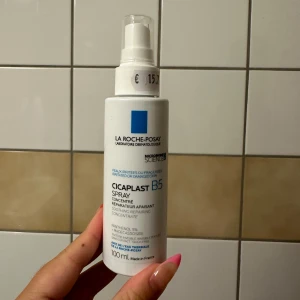 Cicaplast spray - Nästan helt full flaska, säljer pga flyttrensning
