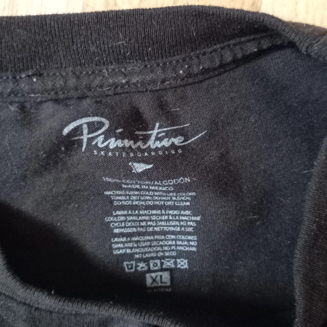 Primitive Long sleeve  - 93