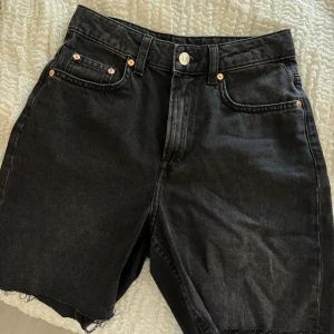 Shorts - Aldrig använda! 