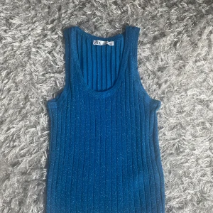 Glittrig topp - Glittrig topp från Zara