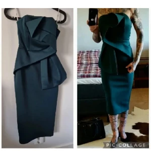 Cocktailklänning  - MAGISK Asos Design klänning fodralklänning cocktailklänning mermaid. Helt otroligt välarbetad.  Asos design, lapparna är kvar.  Size 32, men helt i stretch så motsvarar en 34/36 i storlek. Nypris 1599:-