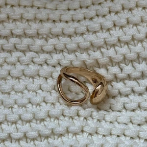  ring 18mm - Really nice adjustable ring 