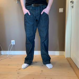 Jeans från JACK & JONES storlek L