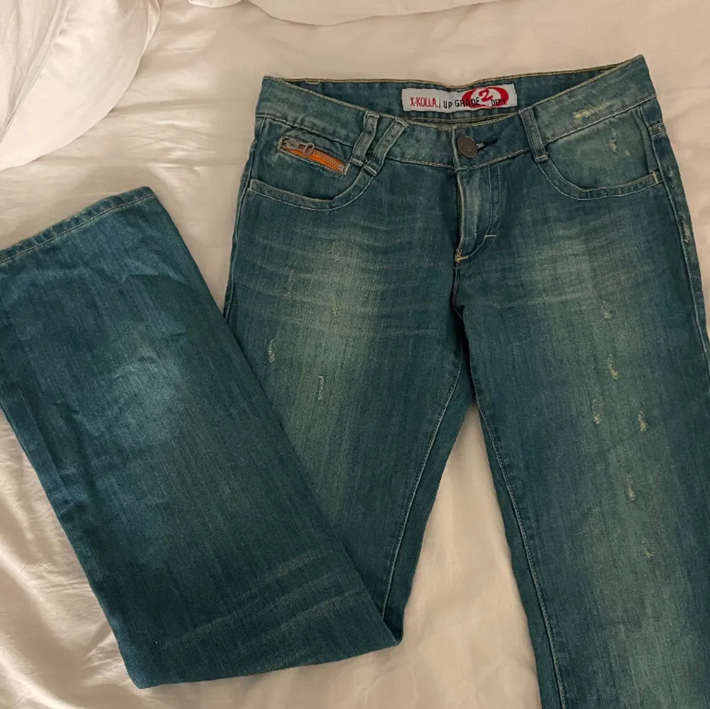 Så fina lågmidjade jeans som tyvärr är för små för mig och har därav inga bilder med dom på!!! . Jeans & Byxor.