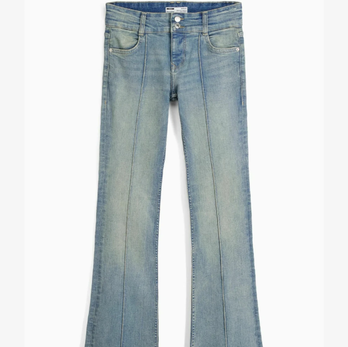 Bootcut jeans från bershka