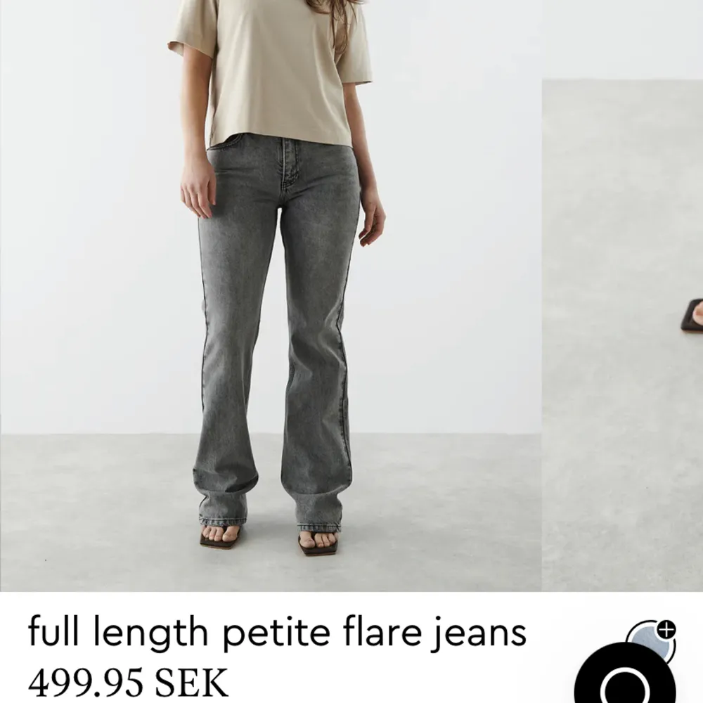 Jeans från Gina Tricot! Namn: Full lenght petite flare jeans Använda ett fåtal gånger! Säljer då de inte kommer till användning längre! Jag är 163 lång och de är perfekta i längden! Midwaisted! Skriv gärna vid eventuella frågor! Nypris: 500 kr. Jeans & Byxor.