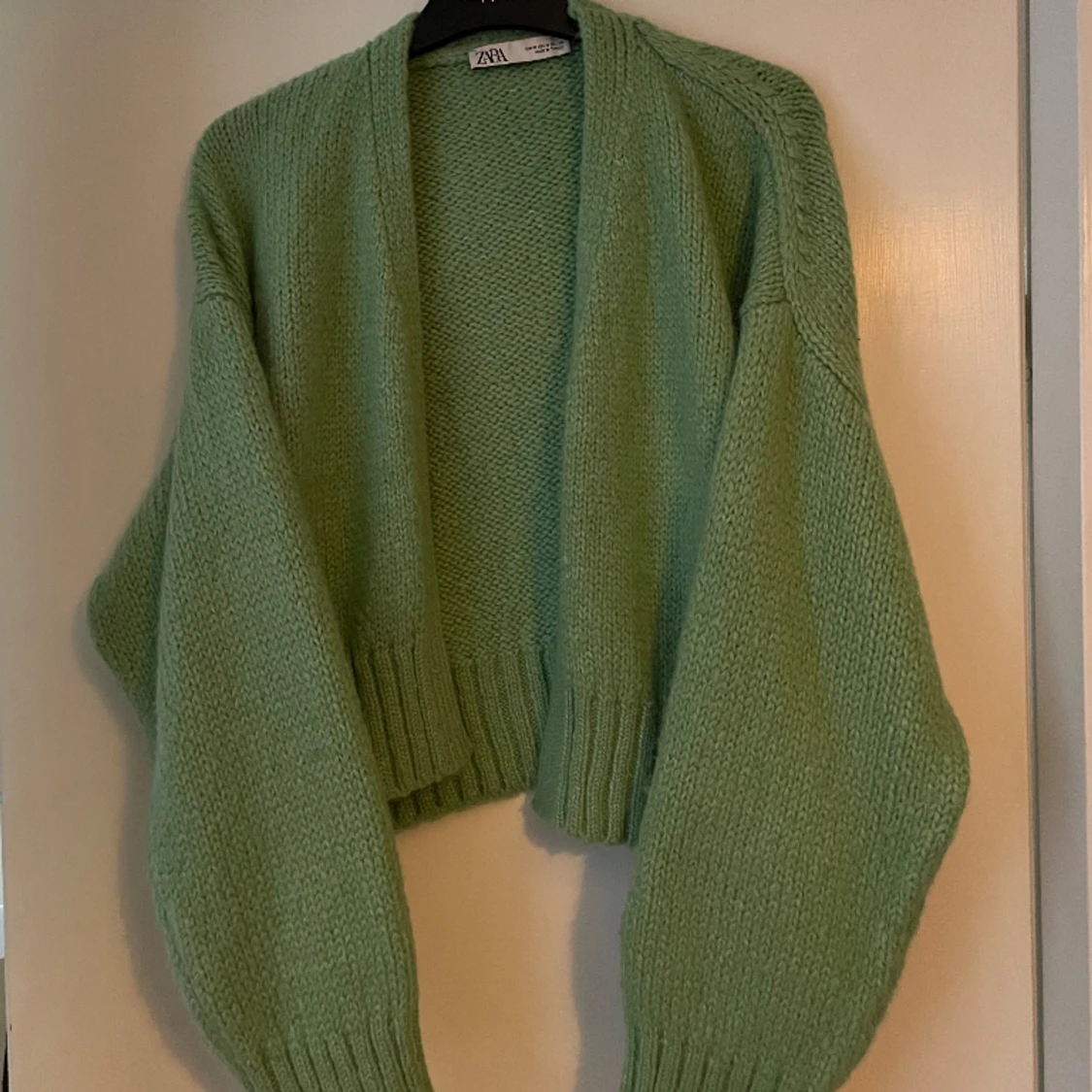 Stickad kofta från Zara - 91