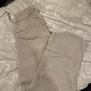 Linne byxor arket  - Använda 1 gång  Nyskick Nypris 690kr