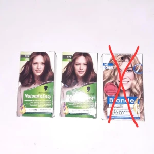 Hårfärg - 2st "Kastanj" - 2 paket hårfärg. Permanent i färgen "kastanj" (576). Självklart oanvända. Paketen är öppnade men allt är kvar i<3