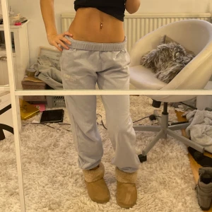 Mjukisbyxor - Mysiga mjukisar i nyskick från Brandy Melville 🩷