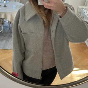 NAKD KAPPA - Säljer då den inte används längre. Lite nopprig men kan fixa med noppborttagare! Priset kan diskuteras!
