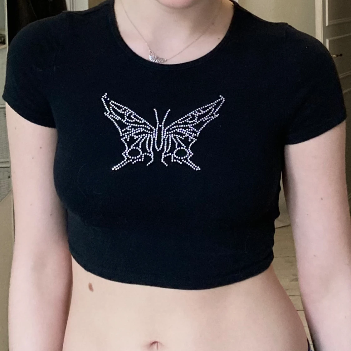 Rhinestone baby tee - 90