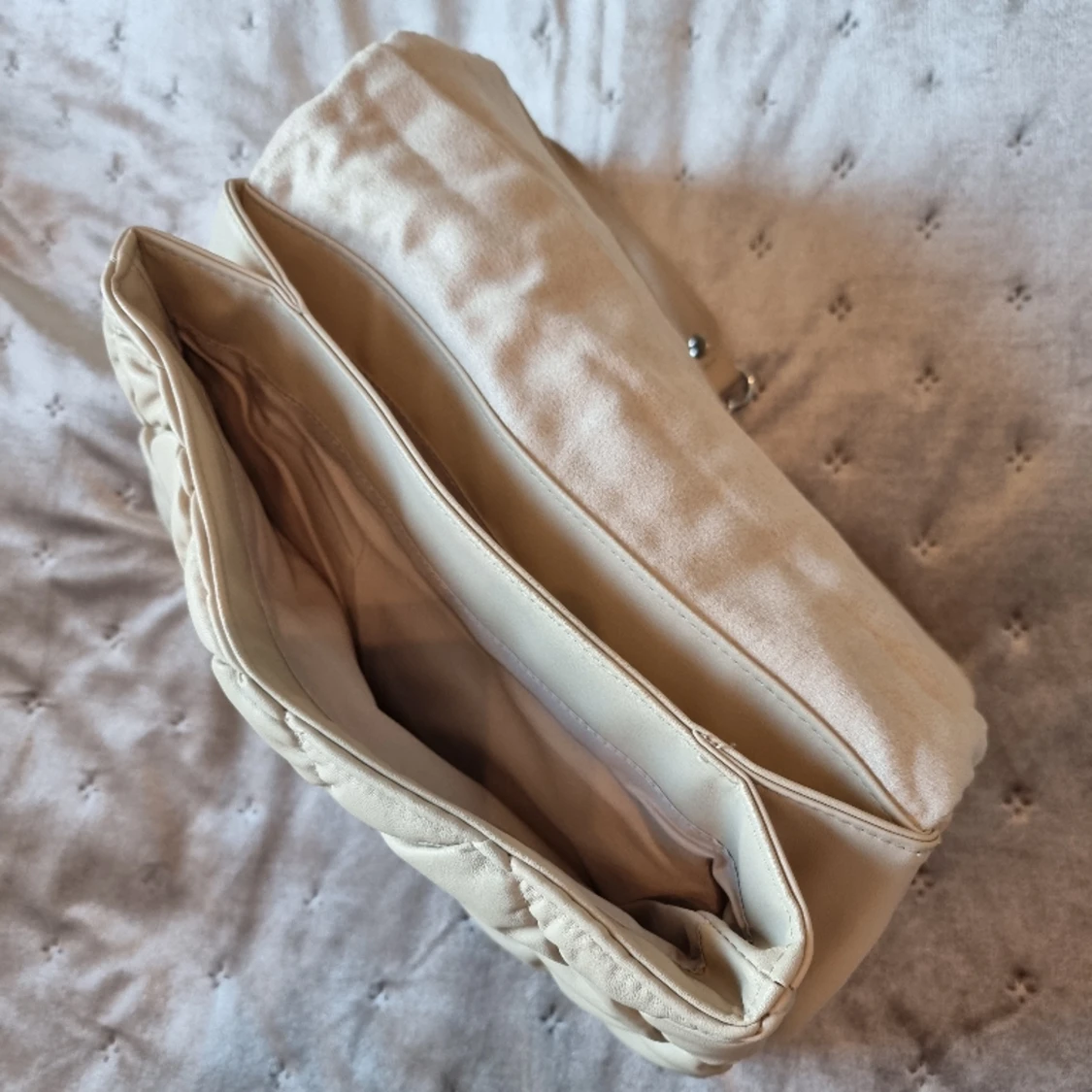 H&m väska med kedja - 90