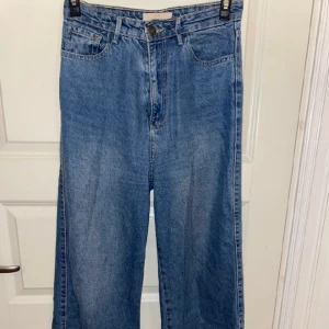 Vida jeans  - Vida högmidjade jeans, jättesköna men tyvärr blivit för små❤️