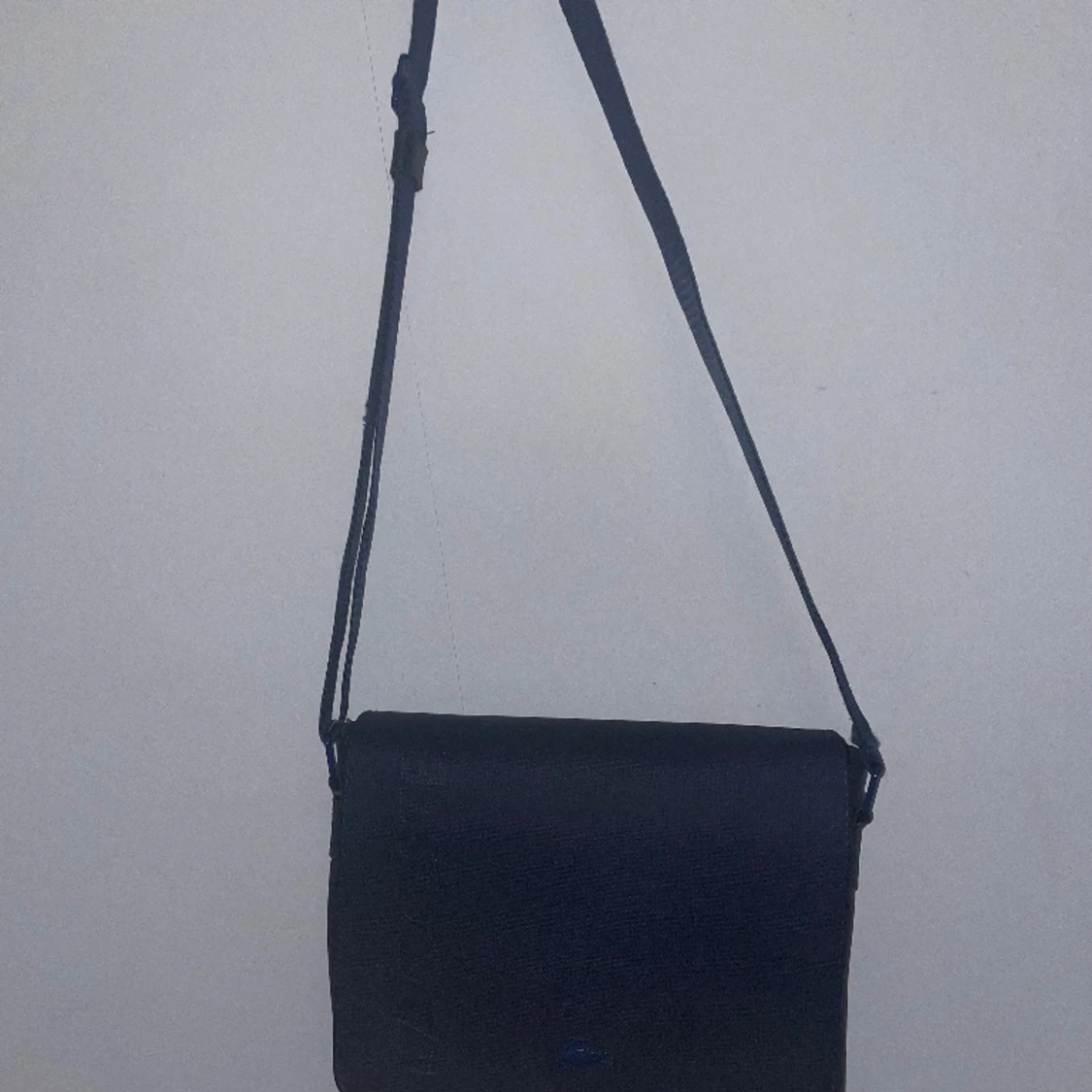 Lacoste axelväska  - 91