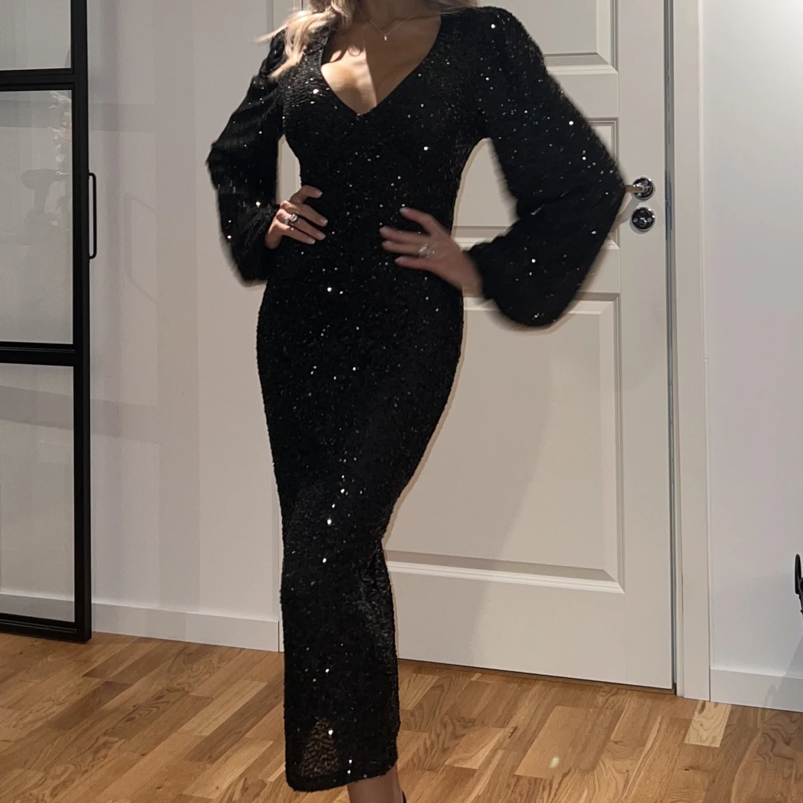 Glittrig klänning  - 90