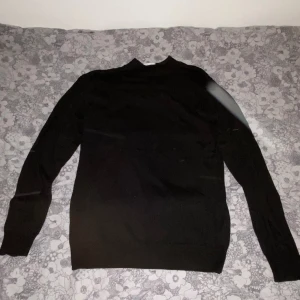 Polotröja bomull  - Polotröja i nyskick Storlek M & Bomull Från Italien 