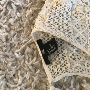 Spets klänning  - Bra skick 