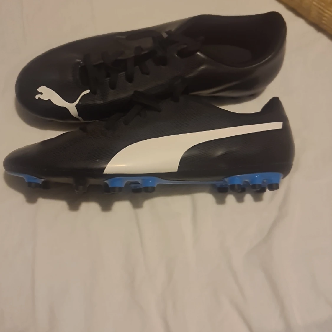 Puma fotbollskor - 90