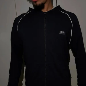 Hugo Boss kofta - Pris kan diskuteras!