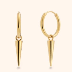 Edblad peak hoops gold  - Helt nya Peak Hoobs Gold örhängen från Edblad, fick i julklapp men tyvärr äger jag redan sådana därav säljer jag dem! Inte ens öppnade. 