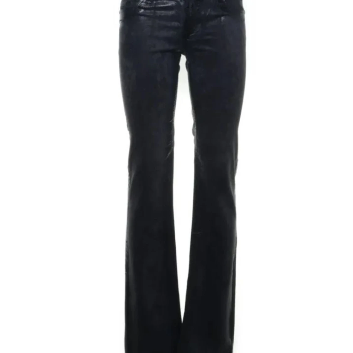 Lågmidjade svarta byxor